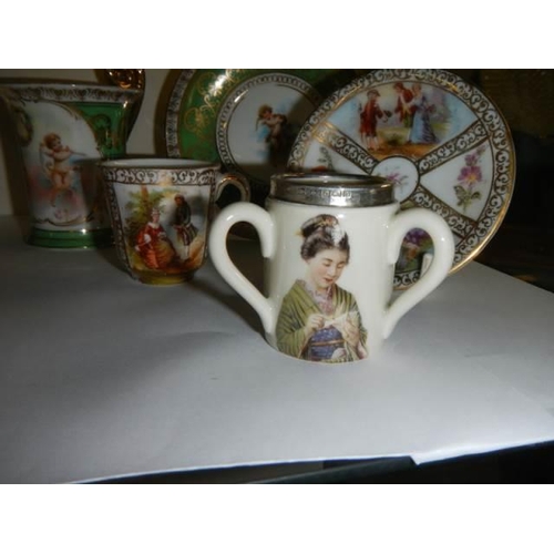 800 - A mixed lot of fine porcelain tea ware including oriental.