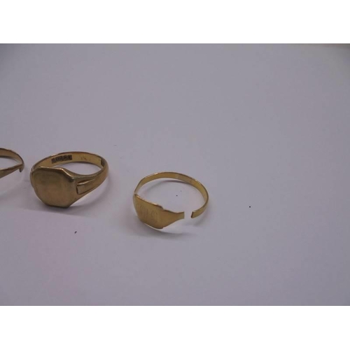 1005 - Four a/f 9ct gold rings, 9.5 grams.