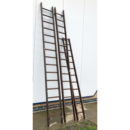 249 - A 3 part wooden ladder