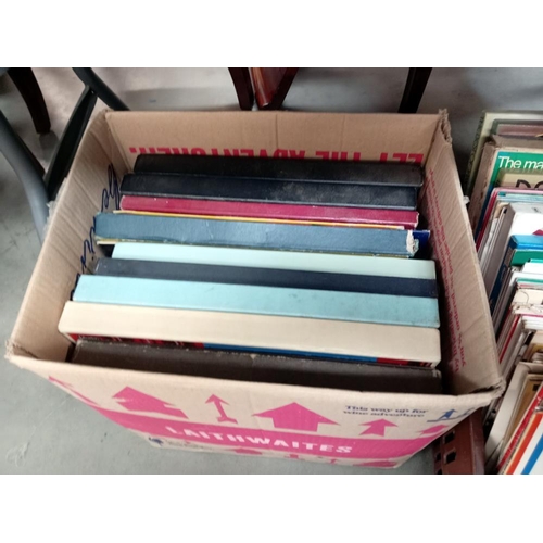 220 - 2 Boxes of LPs, Classical, Easy, Bigband