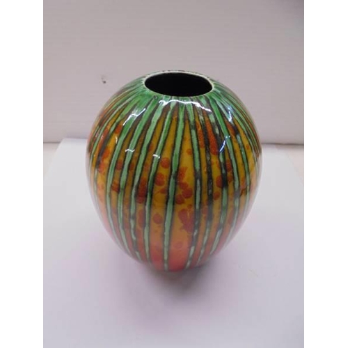 1291 - A hand painted vase, 16 cm tall.