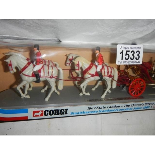 1533 - A boxed Corgi state coach.