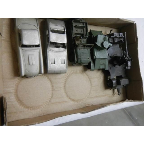 1536 - Two diecast tanks, a jeep and two cars,