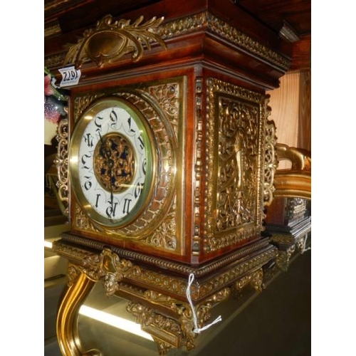 1672 - An excellent Victorian brass mounted mantel clock in working order.