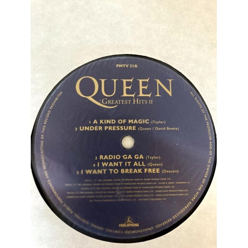 352 - Queen, Greatest hits 2. Pro cleaned