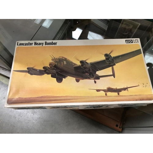 228 - 6 boxed Frog aeroplane model kits 1:72 scale believed to be complete