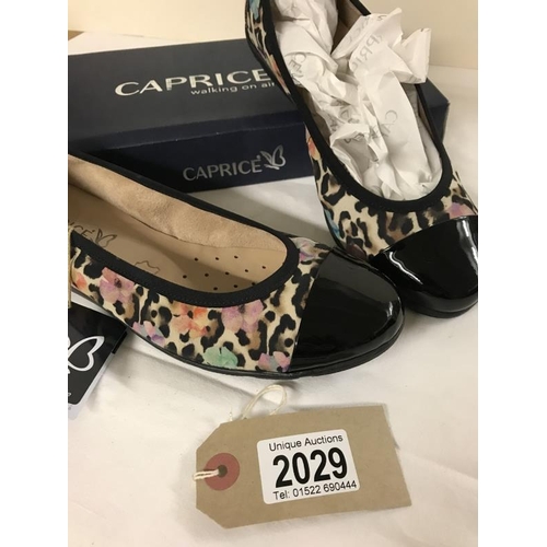 2029 - New Caprice Leather ballet pump shoes, German designer leopard print with Florals