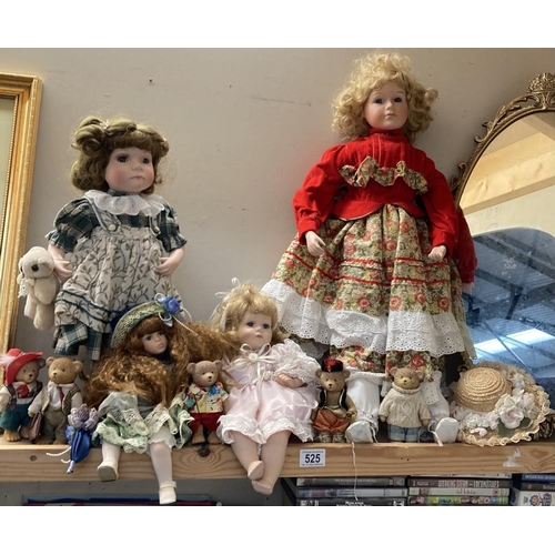 525 - A collection of mid 20th century dolls