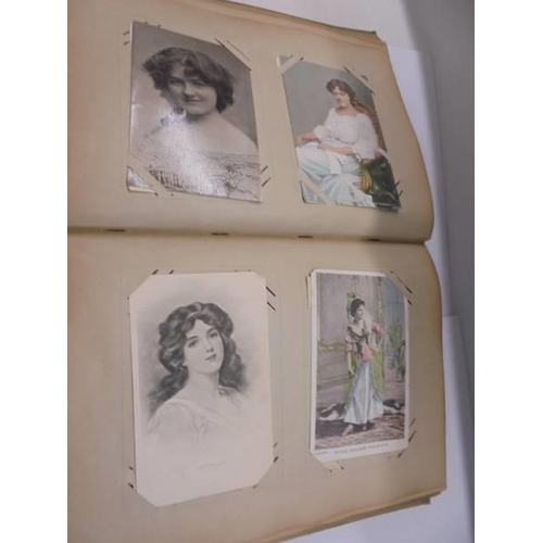 106 - An album of approximately 190 Edwardian mainly glamour postcards.