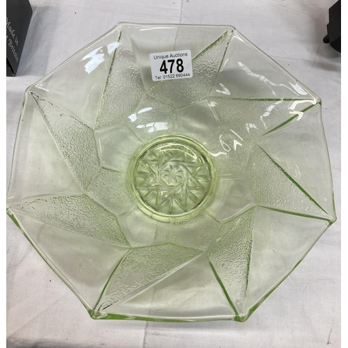 478 - A green glass bowl. Diameter 25cm, Depth 7.5cm