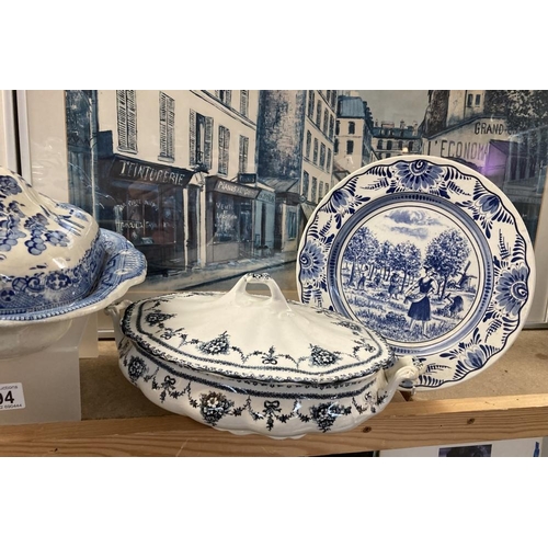 494 - A quantity of Blue and white including tureens