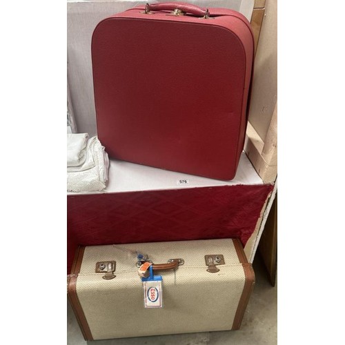 576 - A vintage antler travel case & one other