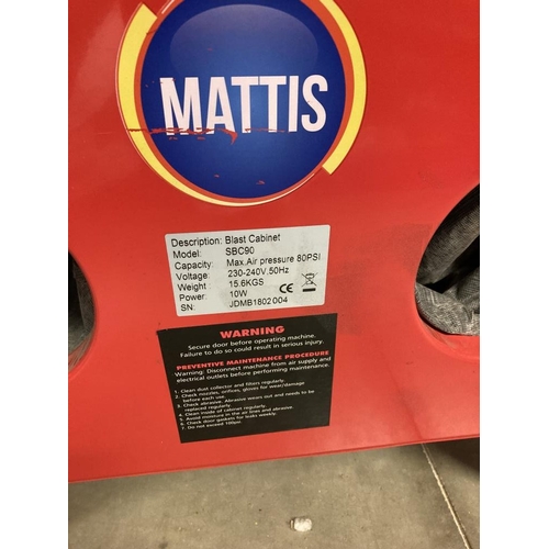 621 - A Mattis sand blasting cabinet