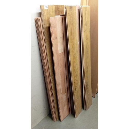 850A - A quantity of wooden flooring