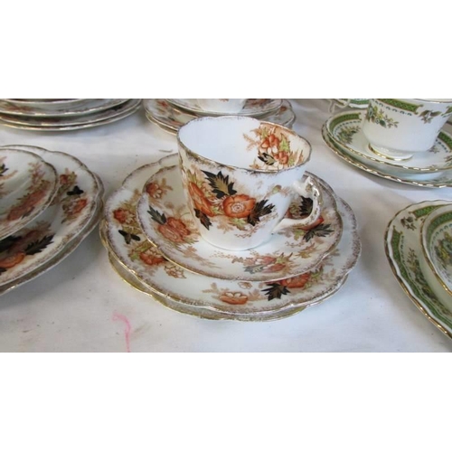 302 - A quantity of Clifton China 'Celia' pattern tea ware. COLLECT ONLY.