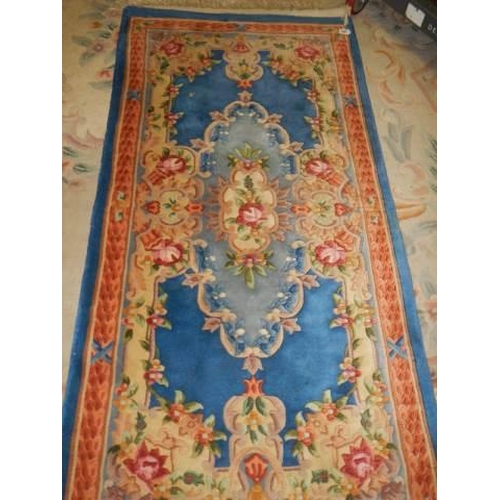 507 - A good quality Chinese rug. COLLECT ONLY.