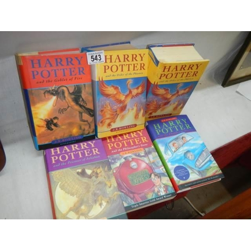 543 - A collection of six Harry Potter books.