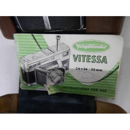 183 - A vintage boxed Voigtlander Vitessa 24 x 36, 35mm camera.