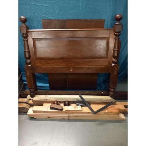 630D - A Victorian mahogany half tester bed