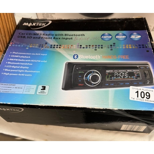 109 - A new boxed Maxter car stereo & new boxed Ripspeed stereo car speakers