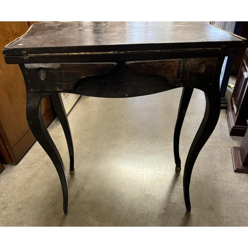 487 - An early Victorian bouille fold over games table in need of restoration, COLLECT ONLY.