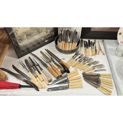 421 - A selection of vintage flatware / cutlery & carving knives & forks