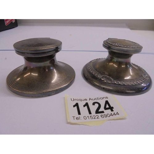 1124 - Two silver inkwells.