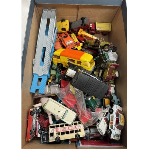 41 - A box of mixed loose diecast models inc Matchbox