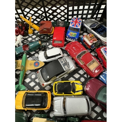 70 - A box of loose mixed diecast including Mini's