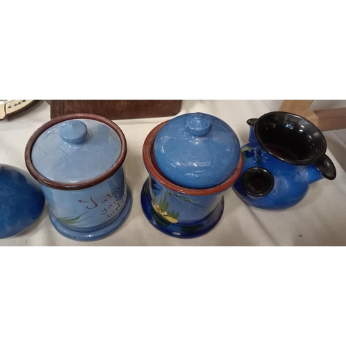 1223 - 8 Pieces of blue glaze Torquay ware