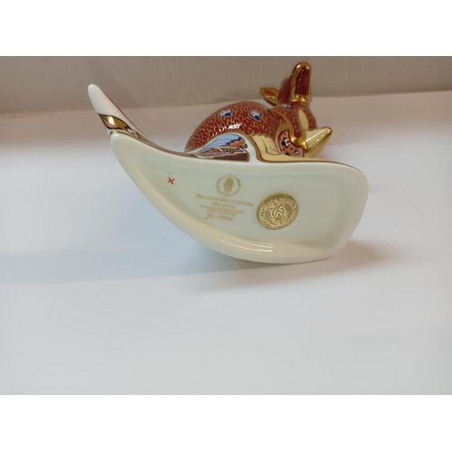 1377 - A Royal Crown Derby Kangaroo with gold stopper