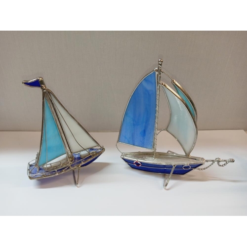 1409 - 4 stained glass yachts/ships