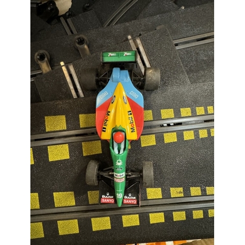 420 - A Formula One Scalextric with cars