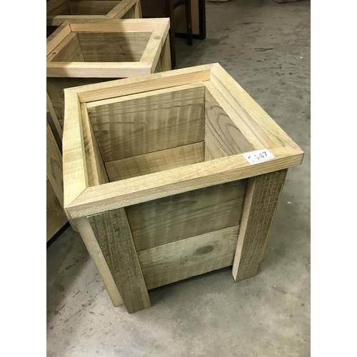 1447 - 4 reclaimed wooden planters