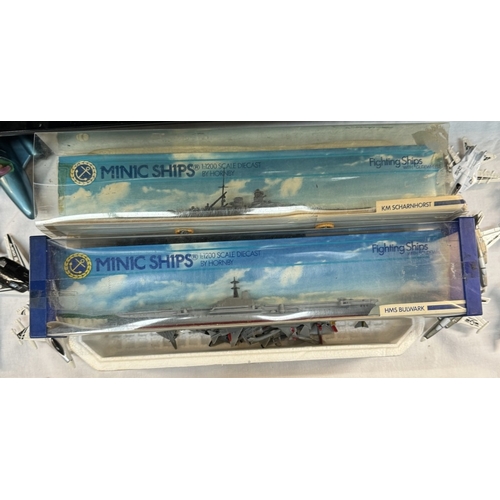 424 - A good selection of unboxed aircraft & 2 Minic ships