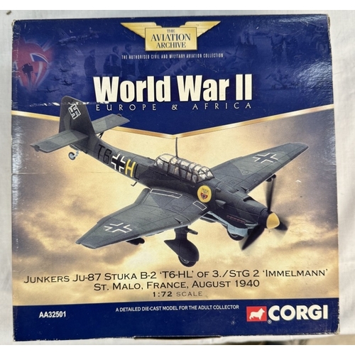 8 Boxed Corgi WW2 model aircraft. AA32206, AA33803, AA33801, AA3303 ...