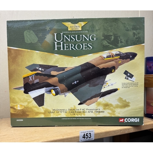 453 - A Boxed Corgi unsung heroes model aircraft