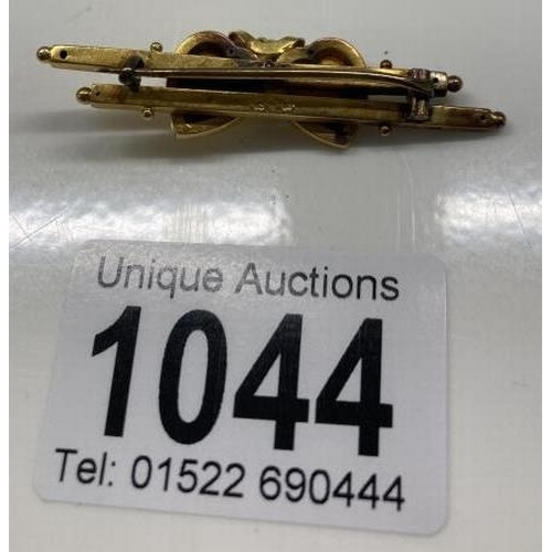 1044 - A 15ct Gold Tie Pin with Hearts and Poem (4.05g)