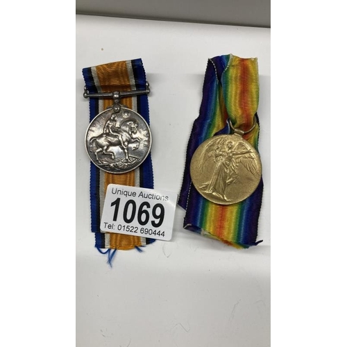 1069 - Pr WW1 Medals for 30744 PTE R.A Lang M.G.C