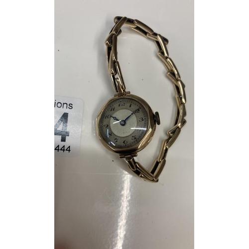 1094 - A 9ct Gold vintage ladies watch