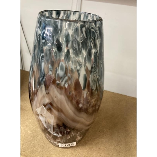 1145 - An Art glass vase