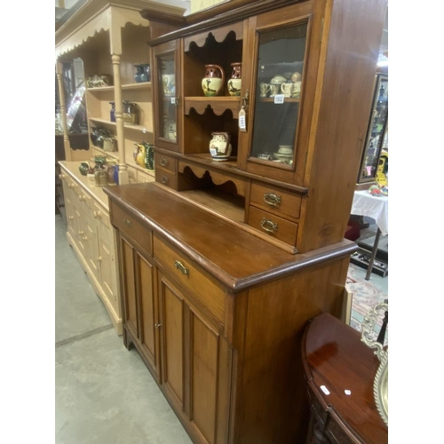 1501 - A good late Victorian mahogany two door dresser