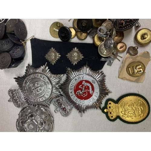 1460Q - A good collection of police badges, numbers, helmet pieces, fittings, plates etc., and some 1950's s... 