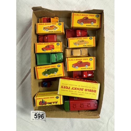 596 - 8 boxed Dublo Dinky toys