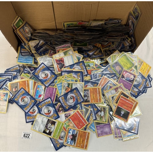 622 - A large quantity of well over 1200 Pokemon cards, 3760g in weight