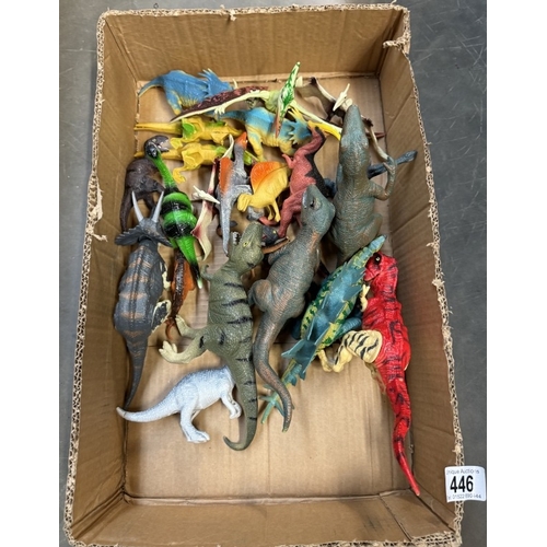 446 - A good lot of small dinosaur figures