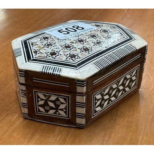 508 - A lovely small inlaid box