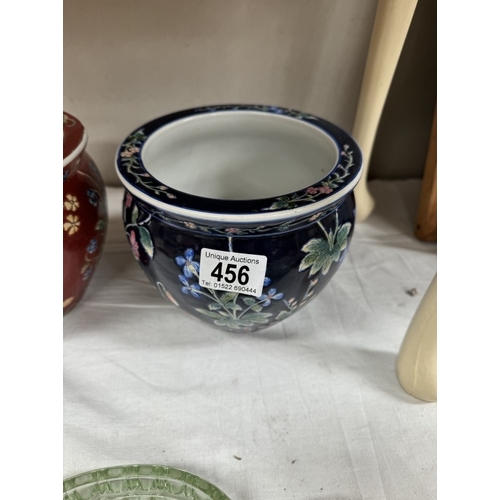 456 - 2 Oriental style plant pots