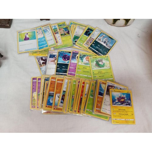 491 - Over 400 Pokemon cards