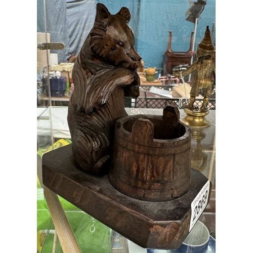 2869 - A carved Black Forest Bear